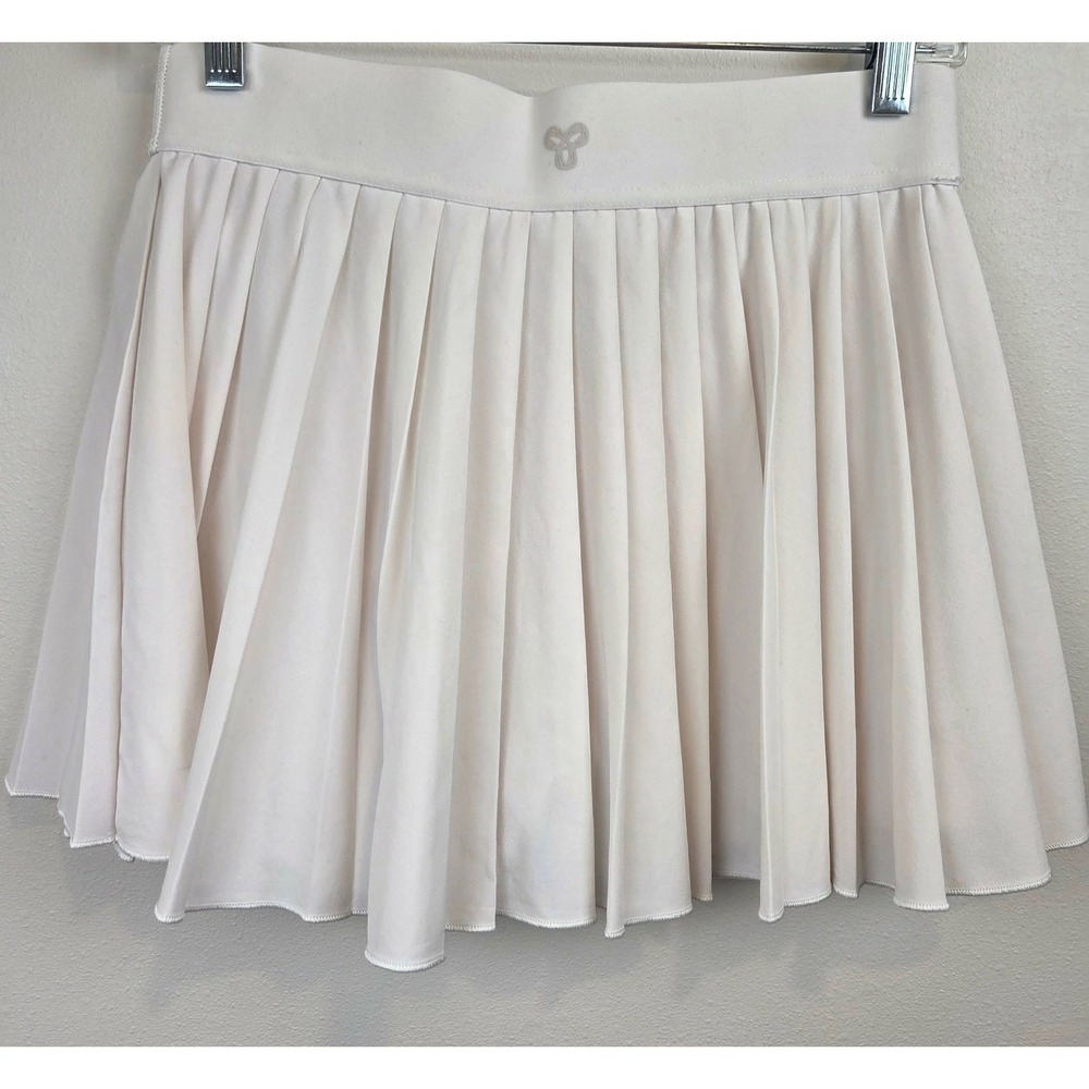 TnAction Aritzia White Pleated Tennis Skort Womens Medium Activewear Pockets